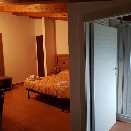 Agriturismo L'Ulivo Padula Zewnętrze zdjęcie