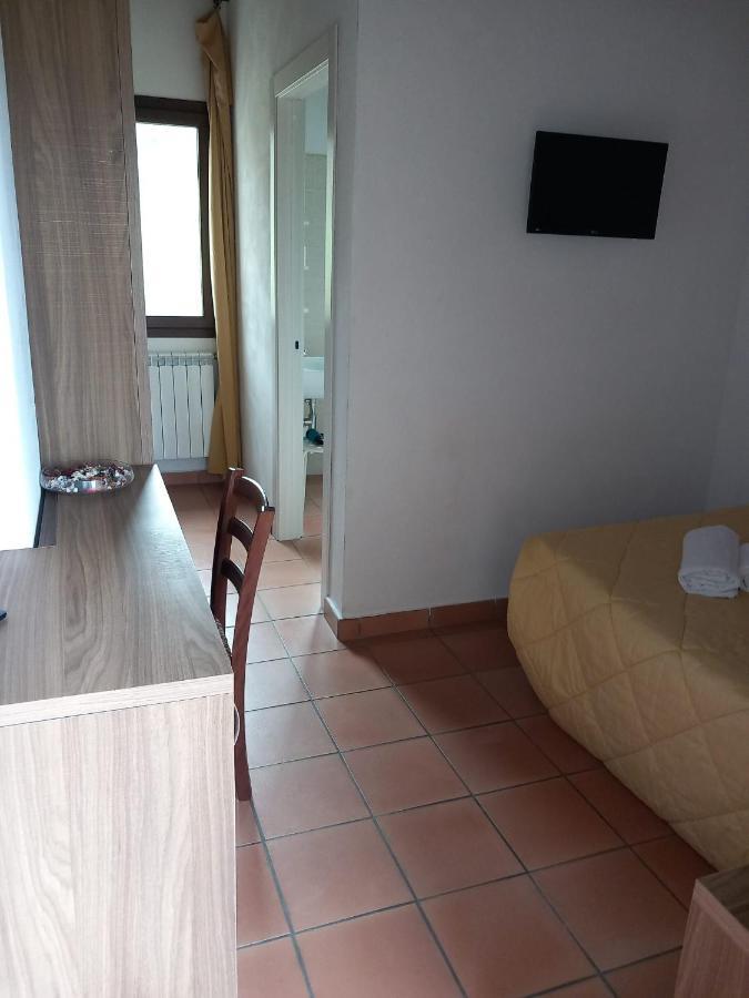 Agriturismo L'Ulivo Padula Zewnętrze zdjęcie