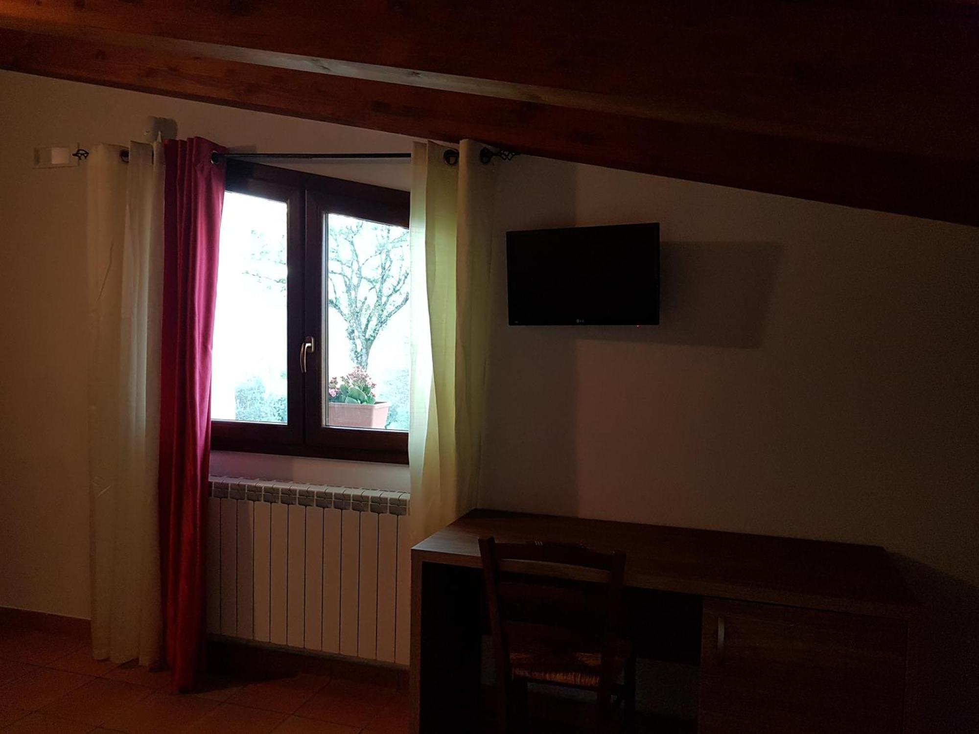 Agriturismo L'Ulivo Padula Zewnętrze zdjęcie