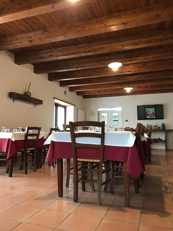 Agriturismo L'Ulivo Padula Zewnętrze zdjęcie
